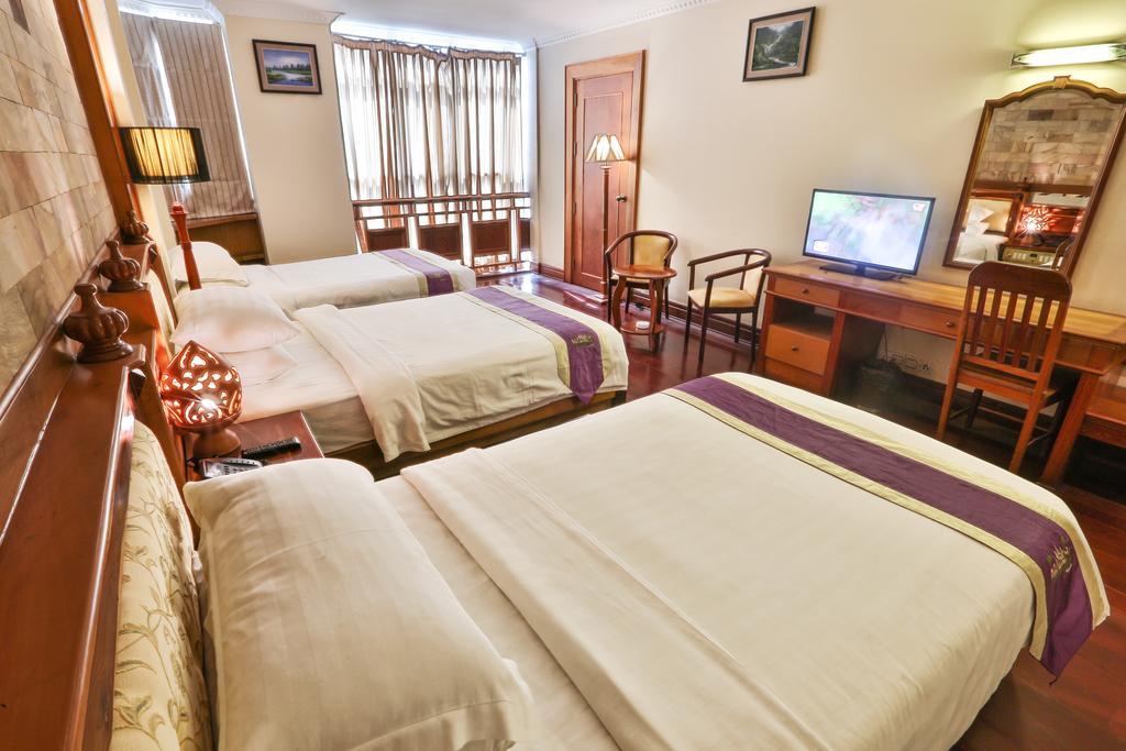 Blue River Hotel プノンペン エクステリア 写真
