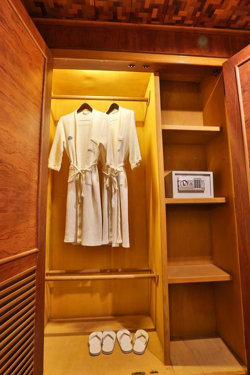 Blue River Hotel プノンペン エクステリア 写真